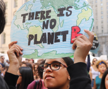 The Power of Community in fighting against Climate Change