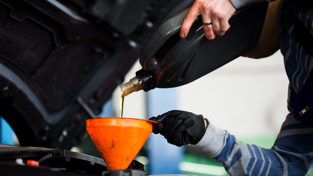 changing car oil for beginners