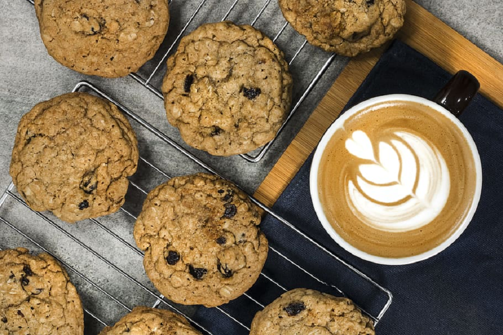 national chocolate chip cookies day deals from Insomnia Cookies