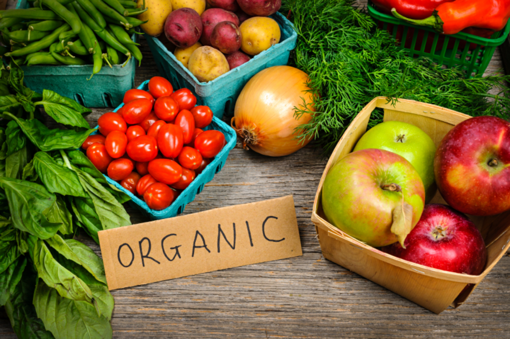 sustainable cooking tips: buy organic products