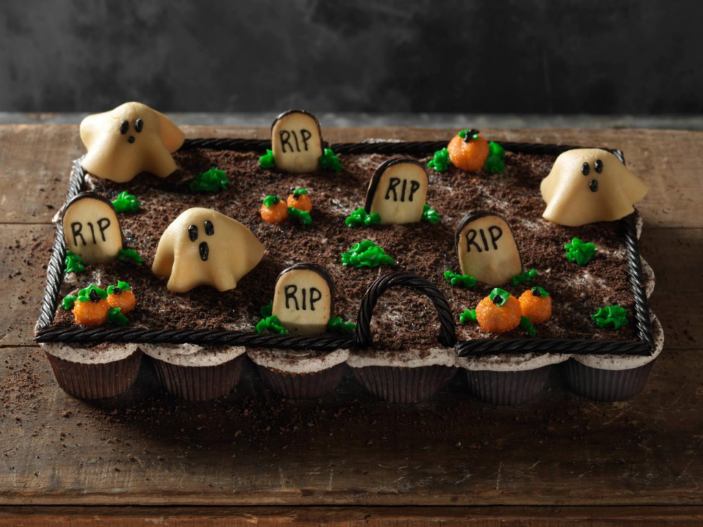 Make Scary Desserts: Another Edible Decor Option