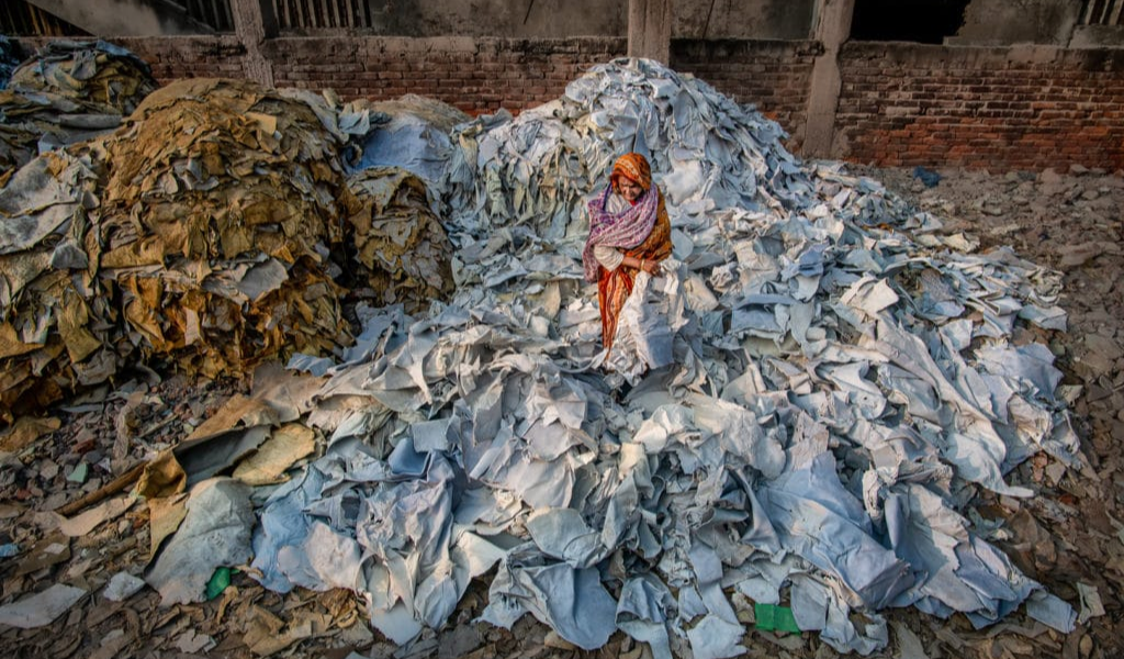 Fast Fashion vs Sustainable Fashion: Environmental Impact